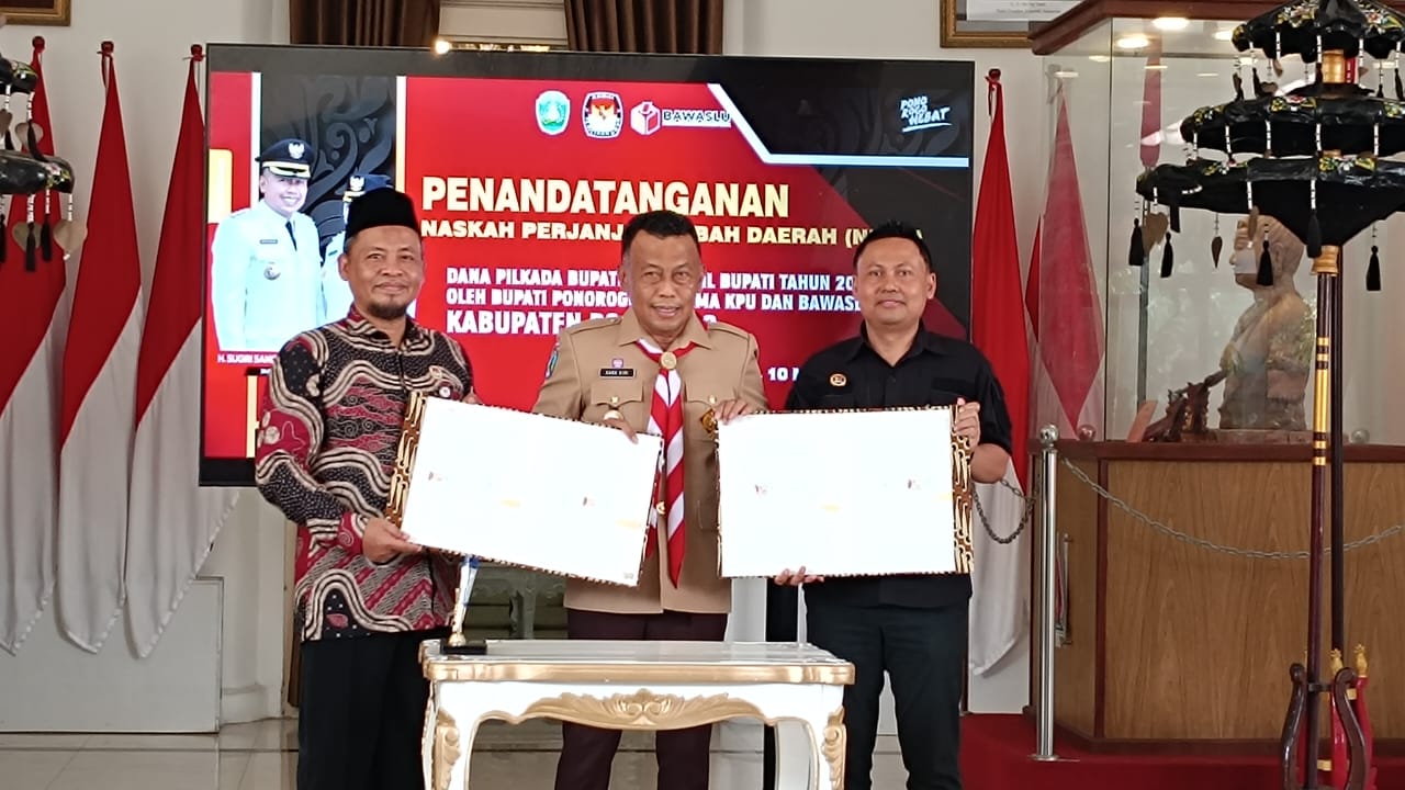 Teken NPHD Pilkada 2024, Bawaslu Ponorogo Siap Kawal Pilbup Luber Jurdil